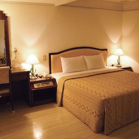 Athens Hotel Taichung Exterior photo