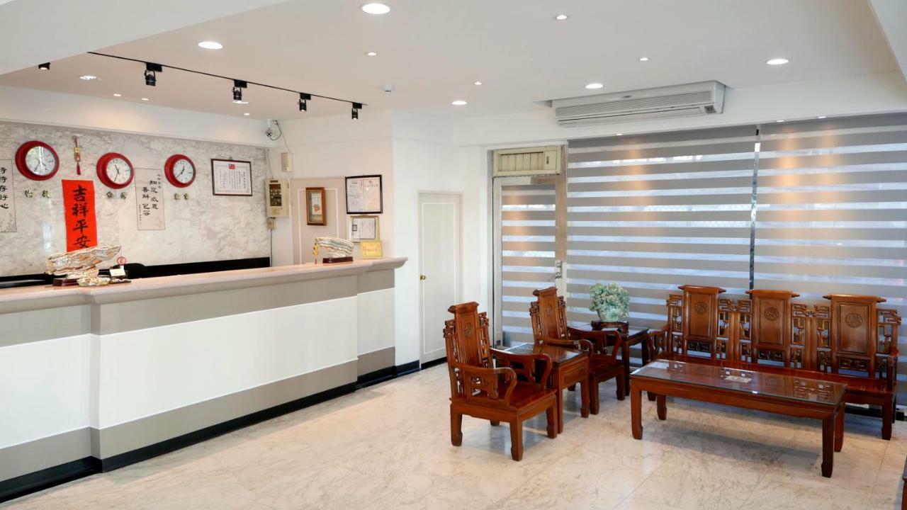 Athens Hotel Taichung Exterior photo